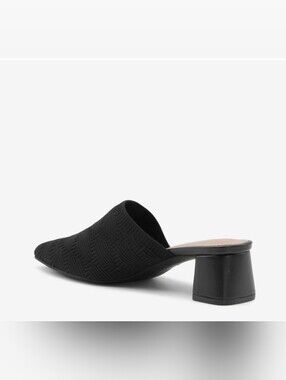 Adrienne Vittadini Black Textured Block Heel Mule